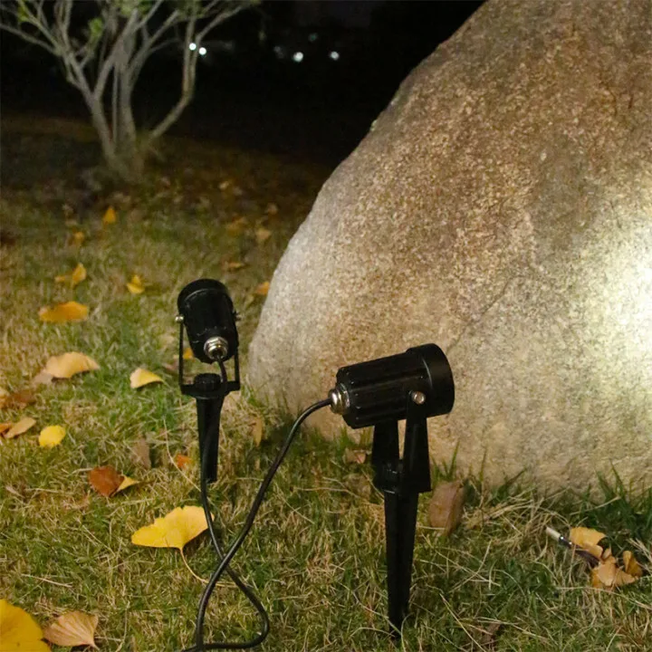 High Quality Solar Led Spotlights 2-in-1 Adjustable Yard Outdoor LED Solar Garden Light