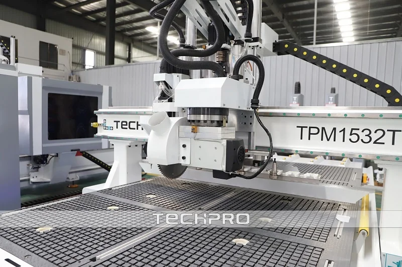 TechPro 3 оси пильного диска резьба по дереву машины для резки 1500*3200mm машина с 3d линейная Автоматическая смены инструмента горячего сбывания
