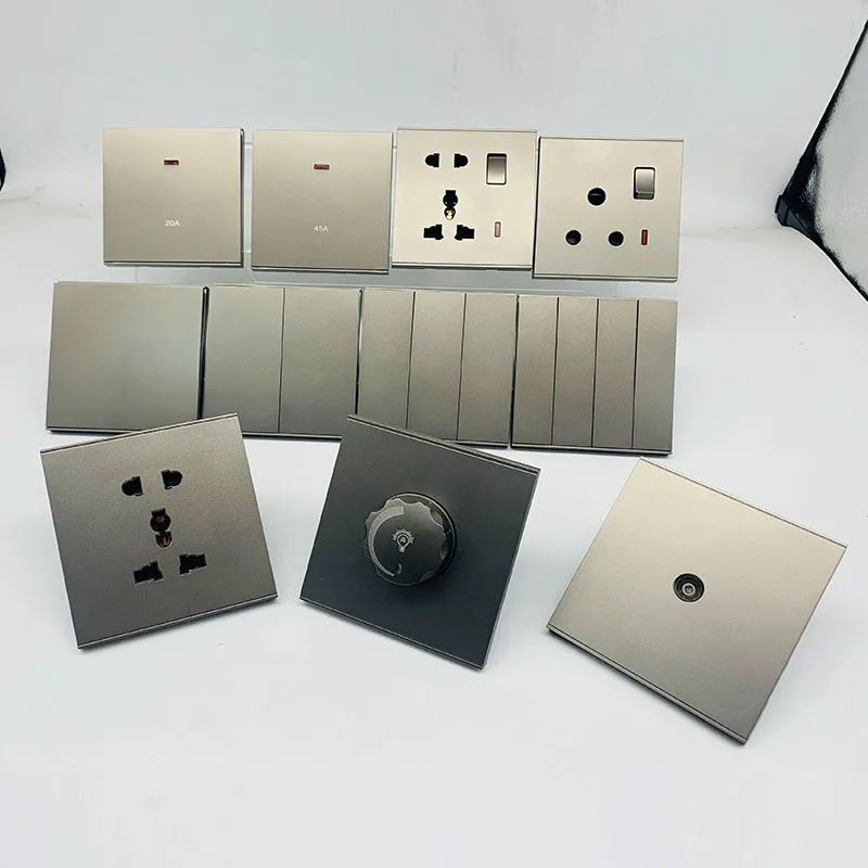 Новый дизайн, современный дизайн для дома и отеля, хорошо известный британский стандарт, Африканский, серый цвет, 1 комплект, 3 канала, Электрический настенный выключатель, розетка