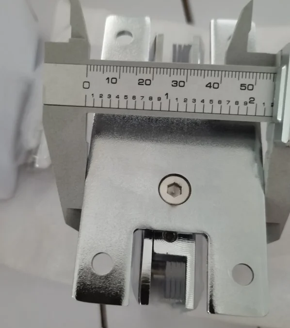 H back plate  heavy duty frameless shower enclosure door  pivot hinge of   Brass wall mount matte black glass shower hardware