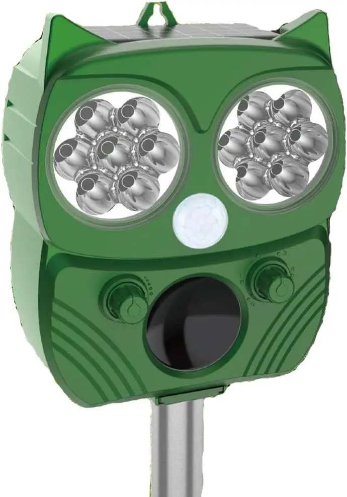 Dayoung Owl Design Outdoor Waterproof Farm Ultrasonic Solar Animal Repeller  For Wild Boar Cats Dogs Birds Rats