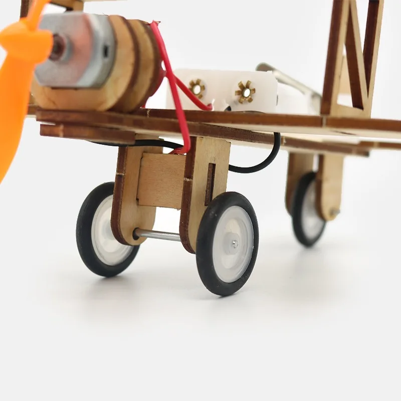 DIY toy aircraft plane Kids Science Experiment STEM toys educational