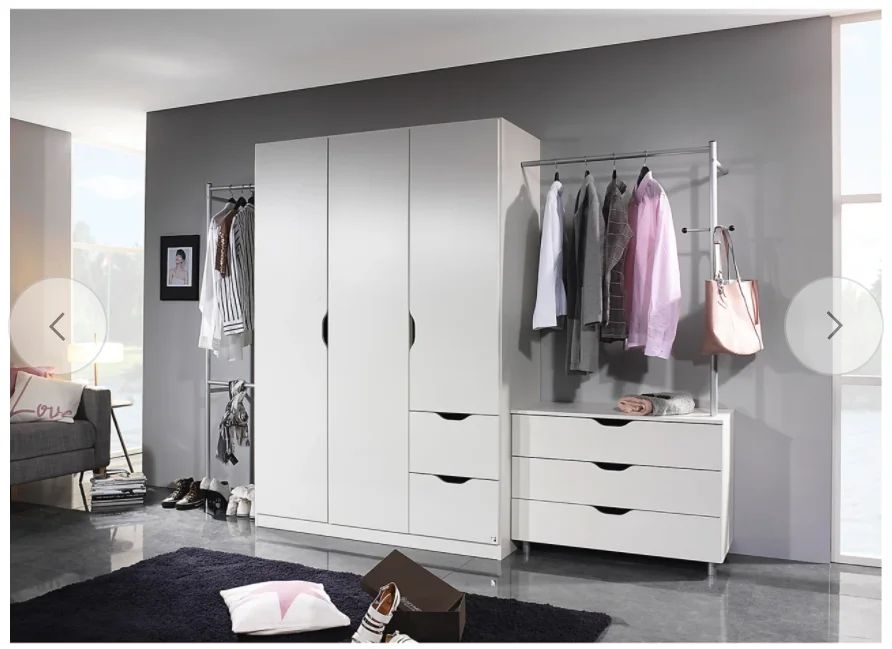 Шкаф с 3 дверями и 2 выдвижными ящиками