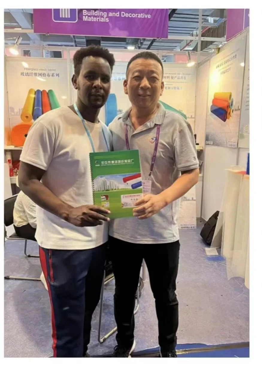 Manufacturer China Production Fiberglass Mesh Net Durable and Versatile Price