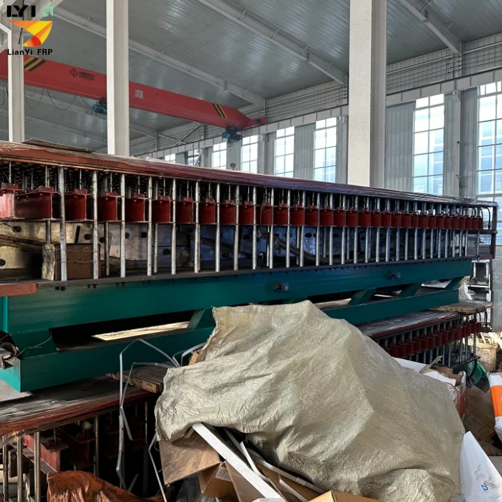 FRP Molded Grating Machine 38*38 1.22*3.66M Fiberglass Manufacturer Equipment Floor Walkway Welding Moulding Cutting Bending