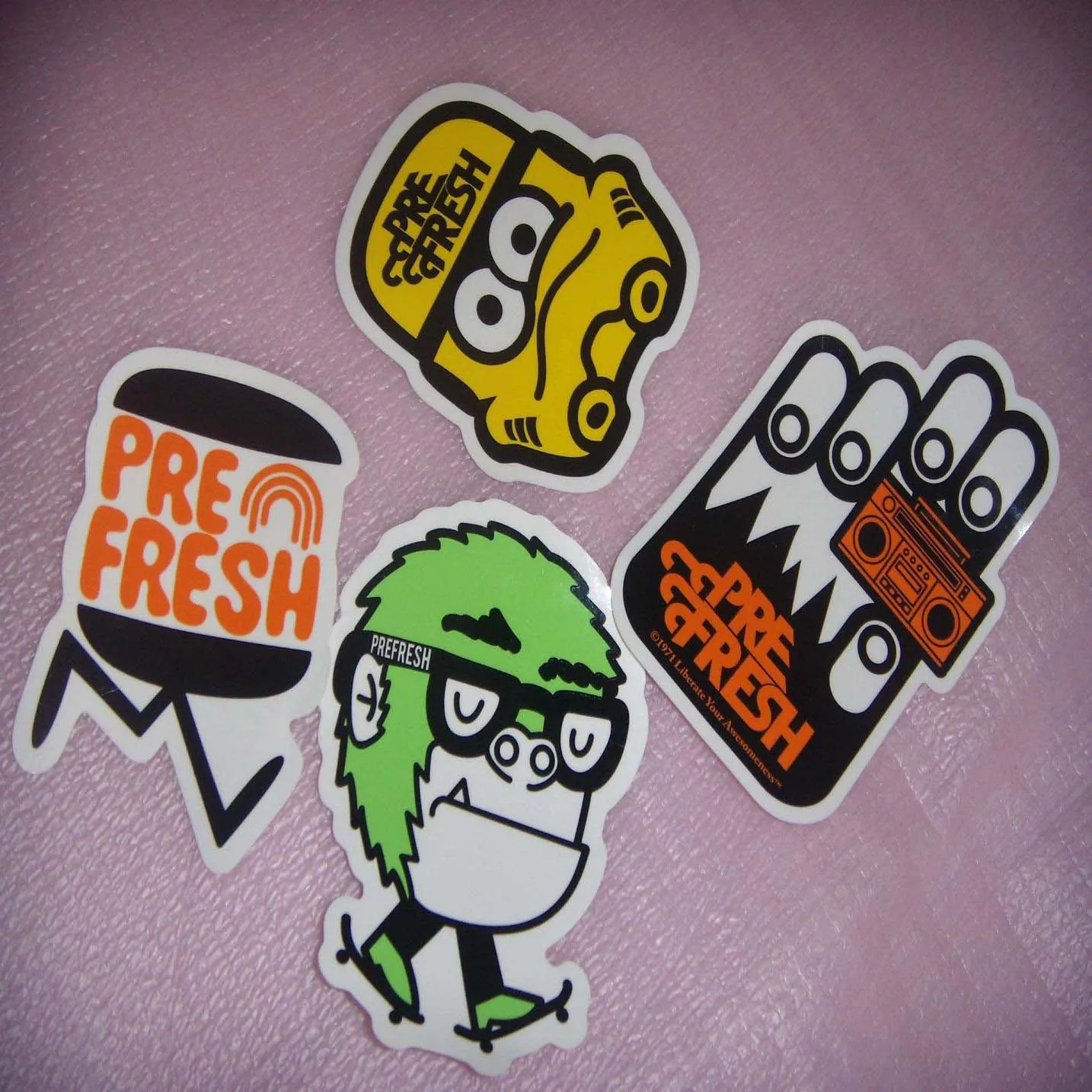 Multiple Designs Acceptable High quality custom printing logo label Custom Die Cut Vinyl stickers