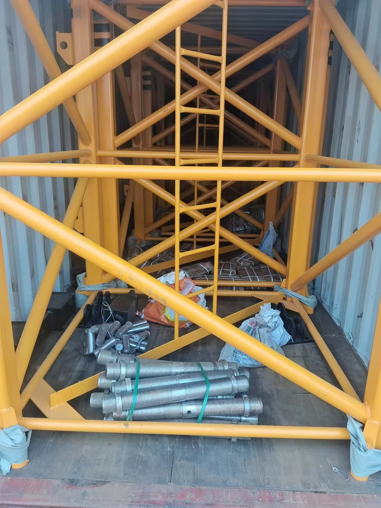 Chinese Supply 2 Fall and 4 Fall Hammerhead Tower Crane with 60M Boom Length