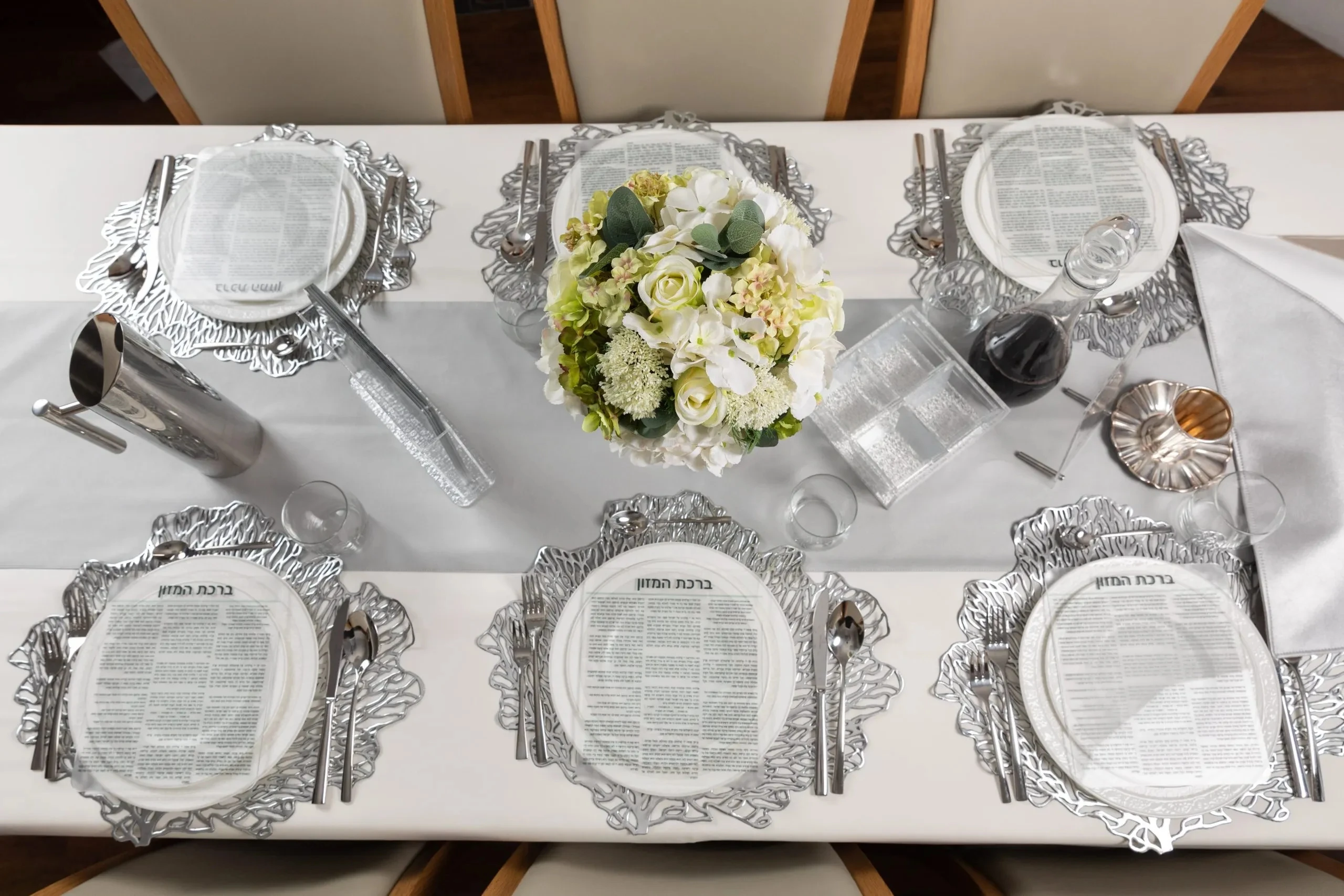 Judaica Gifts Frosted Acrylic Benchers with 10 Pack Ashkenza Cards for Jewish Prayer