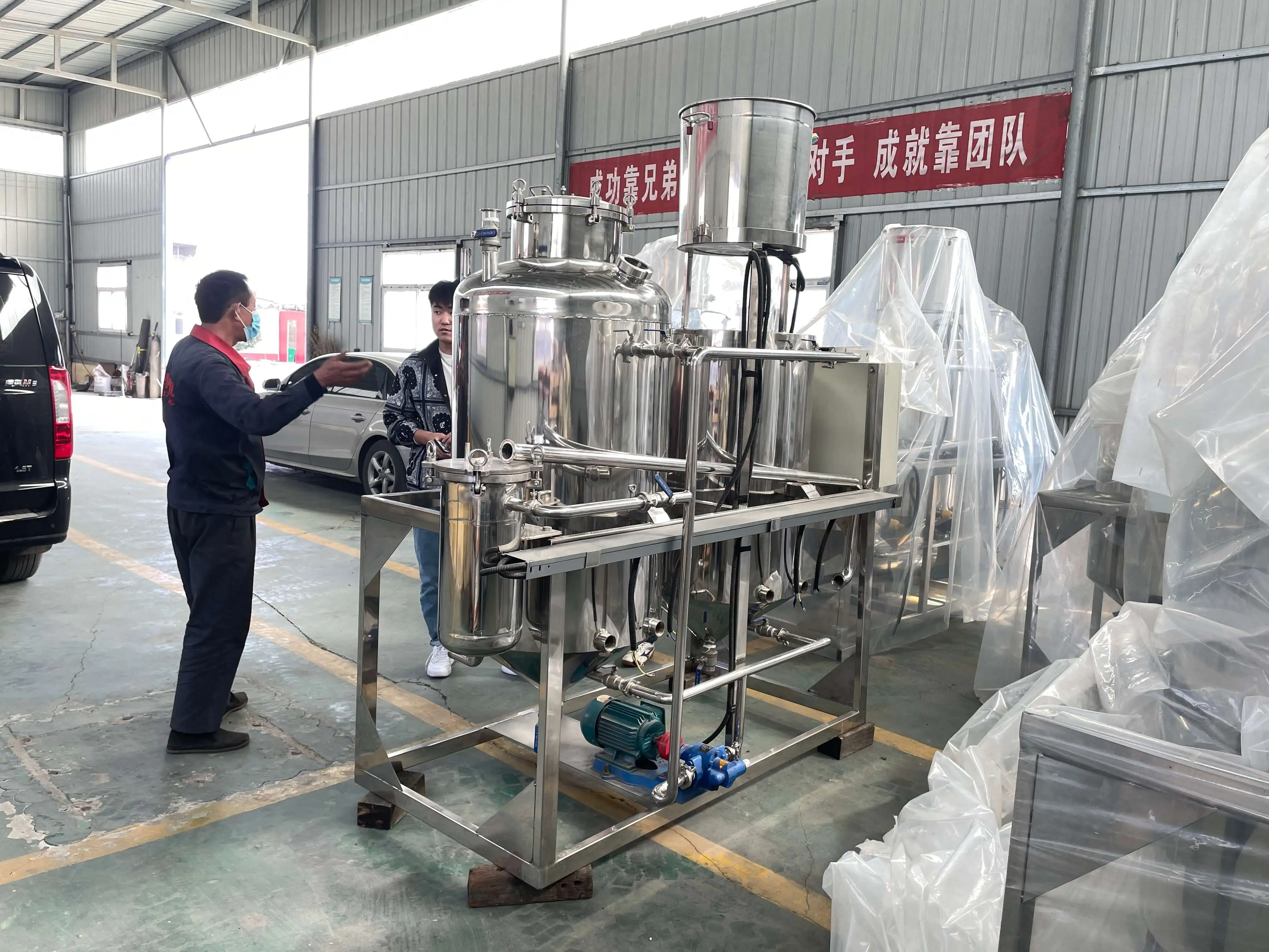 Good Quality And Long Use Oil Refining And Deodorization Machine Crude Oil Refined Plant Edible Oil Refinery Machinery Equipment