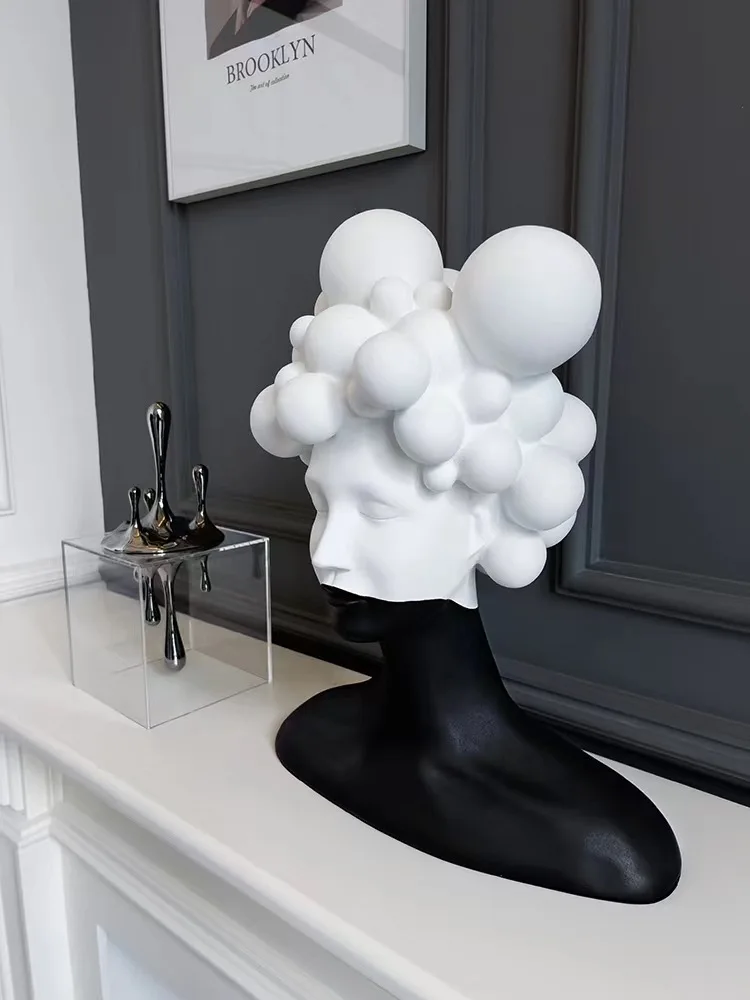 morden Abstract Black and White female character torso sculpture with bubble Head Statue resin lady Mold figure table decoration