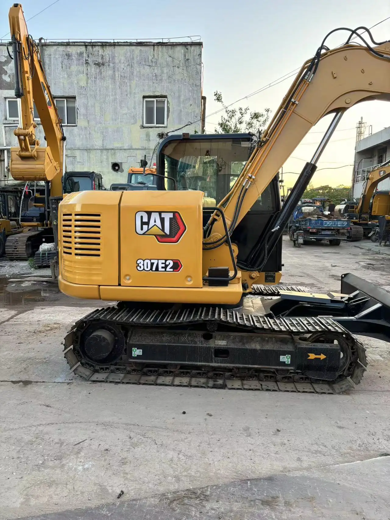 Used Caterpillar Mini Excavator Digger Crawler Tractor Caterpillar 307E 308D for Sale