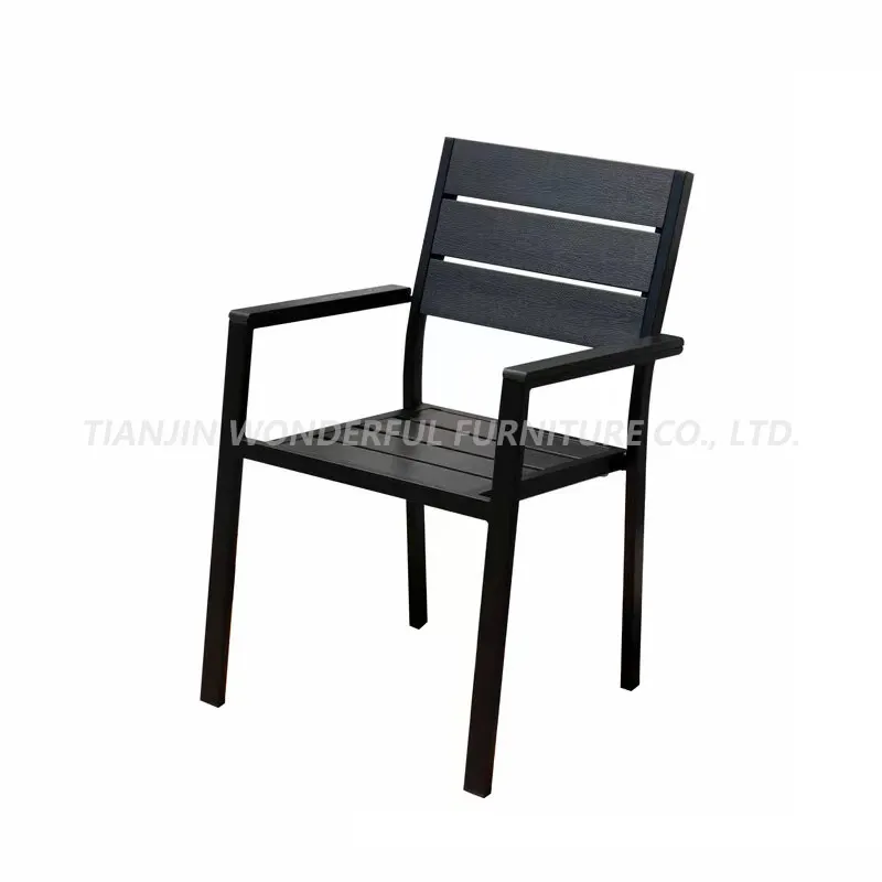 Simple Garden Furniture Leisure Garden Plastic Wood Tables and Chairs