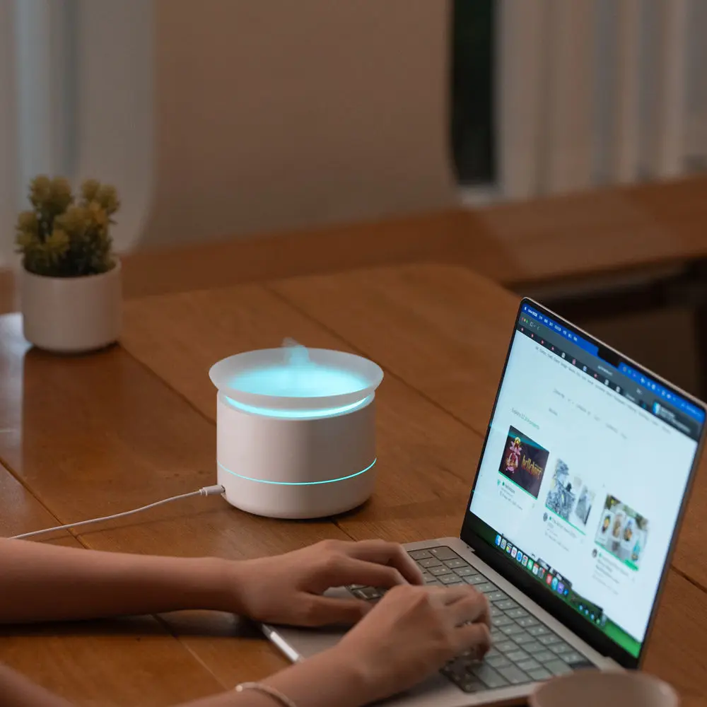 New aroma diffuser Essential oil atomizing diffuser electric incense burner Fog mute household humidifier Air air purifier