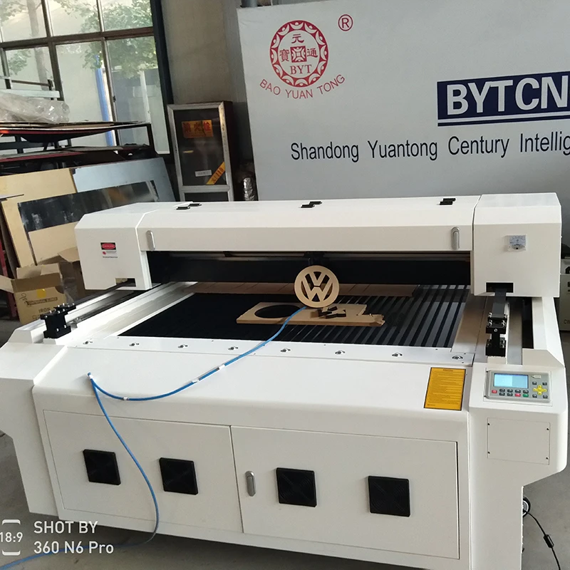 BYT CNC Share Large working size 1325 CO2 laser cutting machine for fiber leather MDF wood paper glass with low price