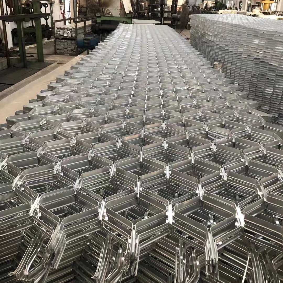 2021 Hot selling incorruptible strong design and structure and high safety ALUMINUM MESH