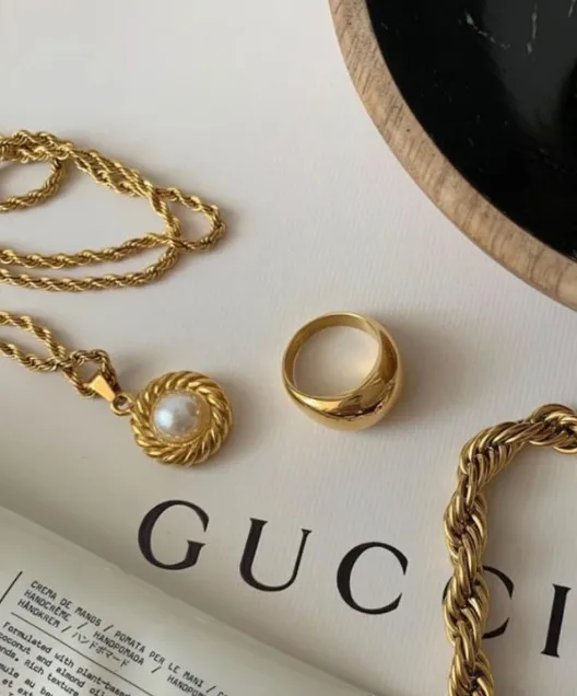 2021 Trendy Bohemian Jewelry Statement Jewelry Silver Gold Twisted Rope Chain Round Fresh Water Pearl Necklace 18K Gold Plated