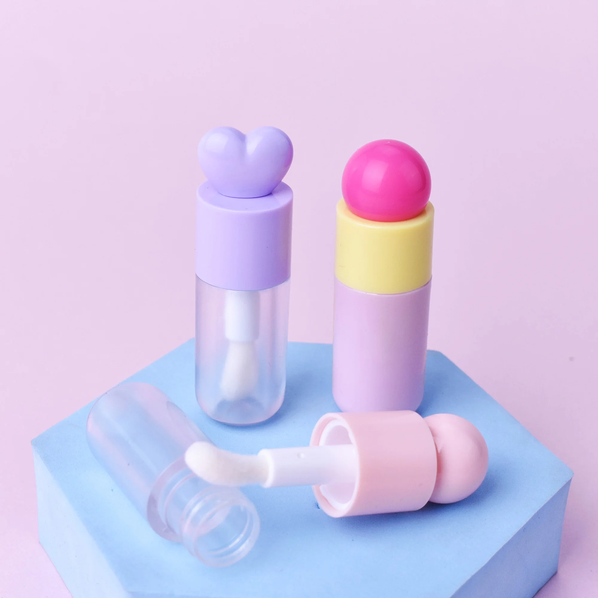 4ml 5ml 6ml Custom Logo Empty Big Wand Lipgloss Tubes  Round Unique  Lip Gloss Tubes For Cosmetics Packaging