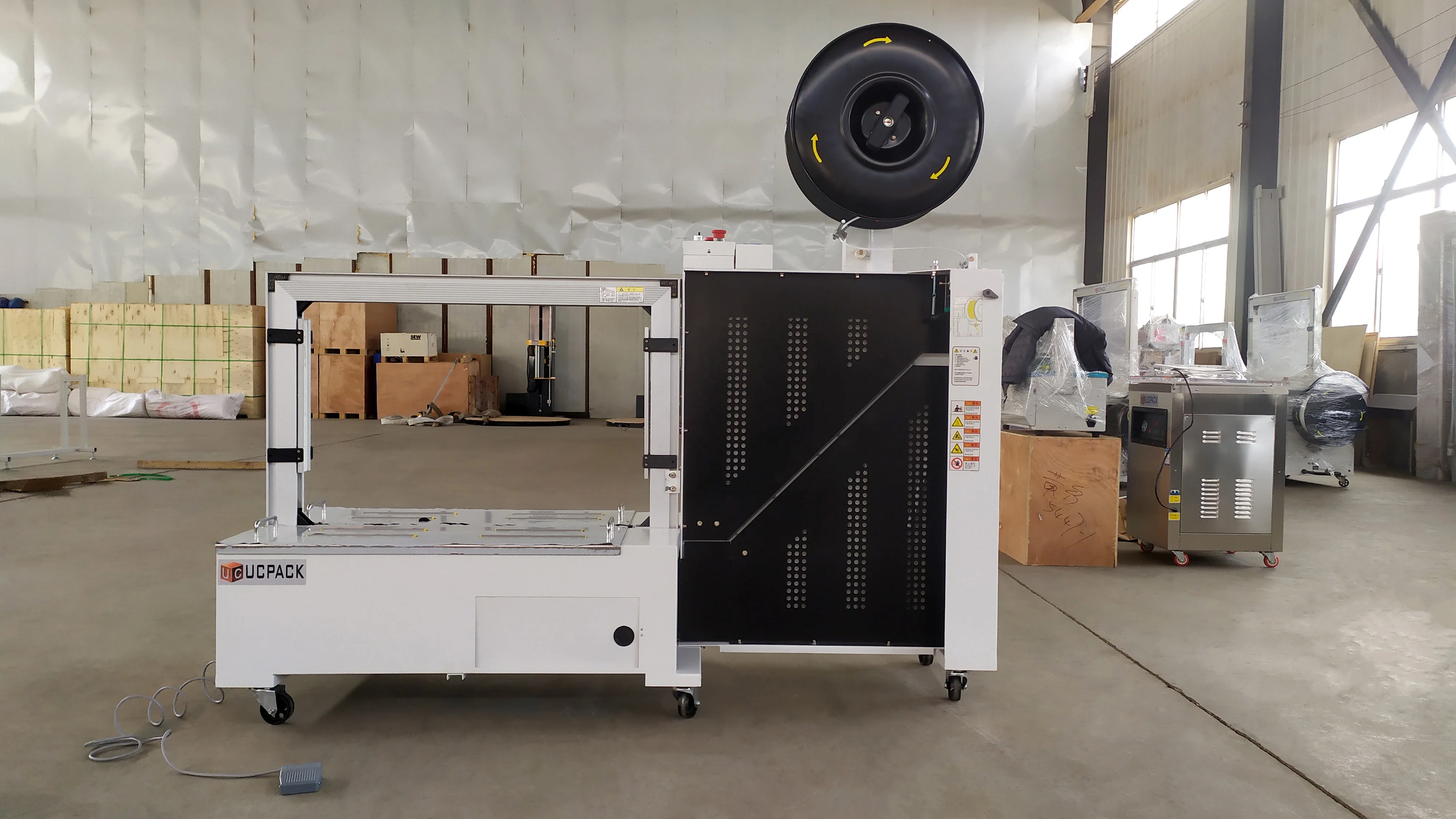 UDB-101B Automatic PP Strap Low Table Arch Strapper / Strapping Machine