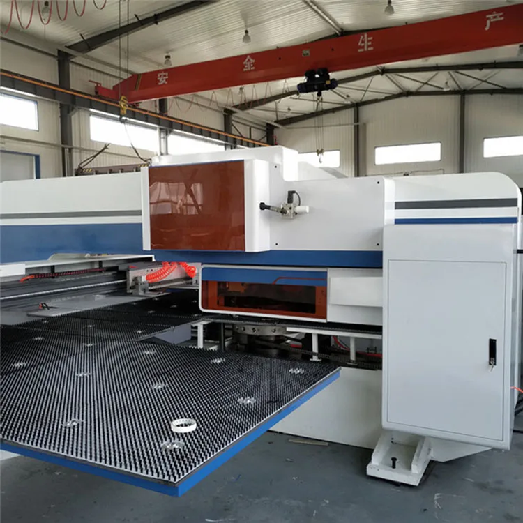 Airconditioning Panels Pressing CNC Turret Sheet Metal Punching Machine