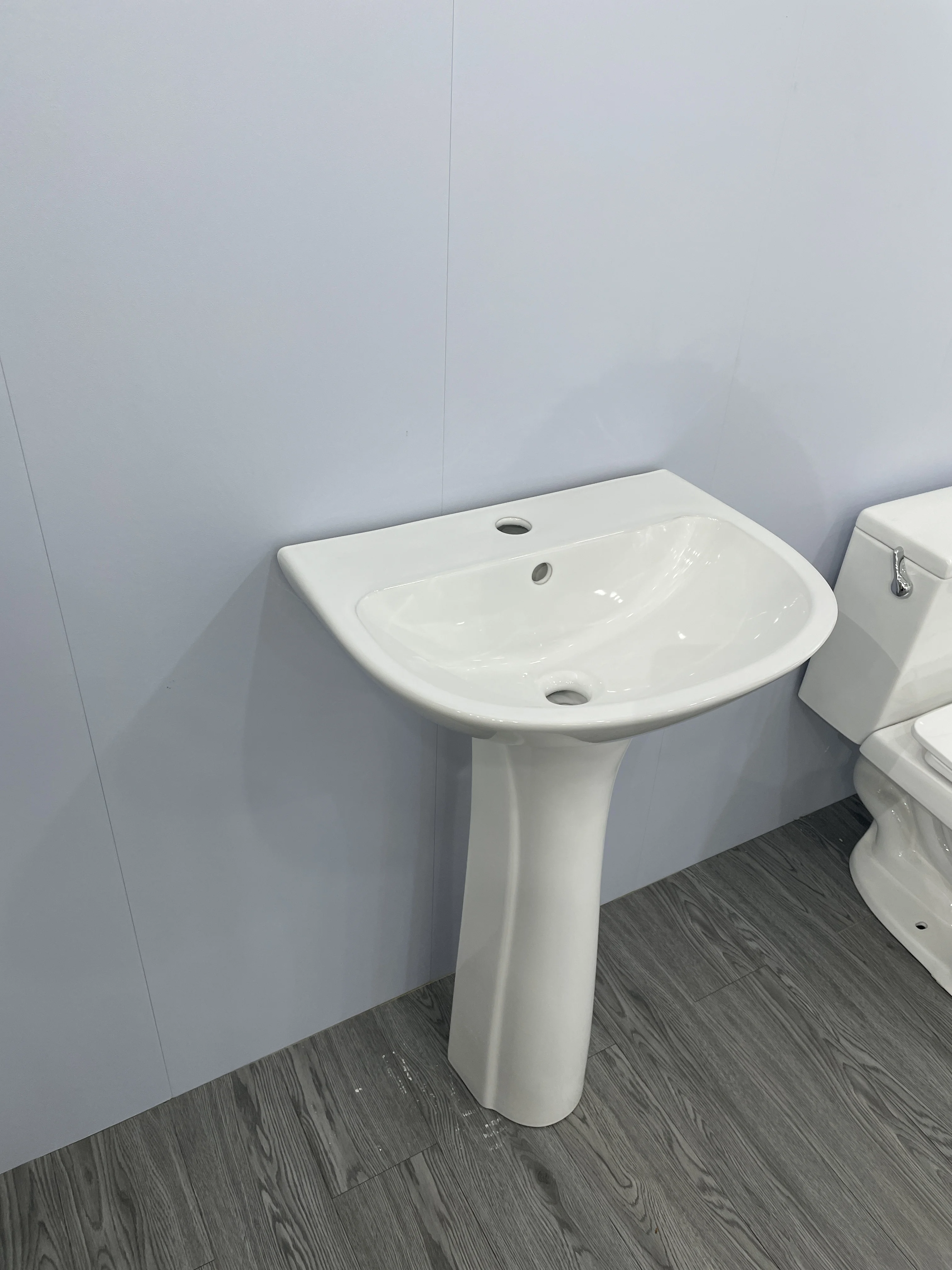 China pedestal sink bathroom standing ceramic full pedestal wash basin