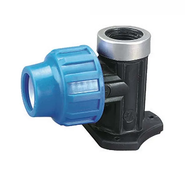 Quick connector farm drip irrigation system fittings plastic 90 degree wall plate elbow wall flange for PE pipe.