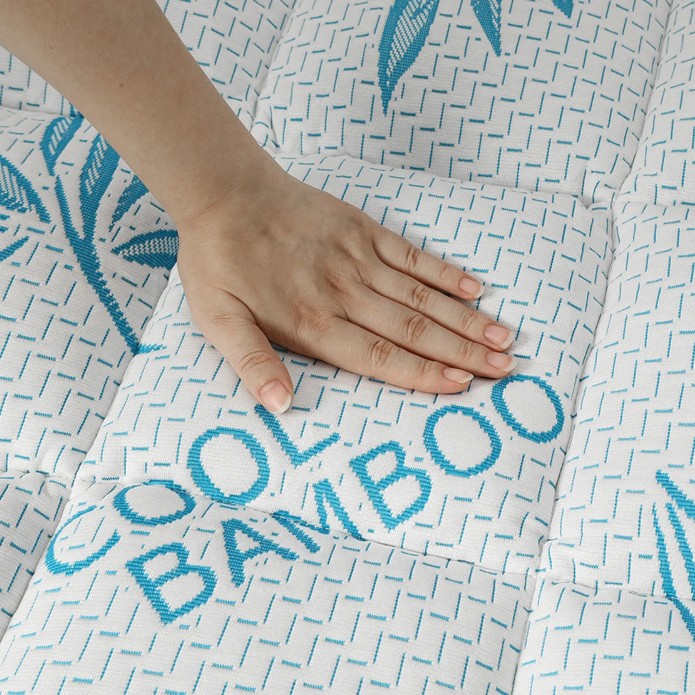 Waterproof Breathable Anti-Bacteria Anti-Pull Luxury Down Cooling Bamboo Mattress Protector Topper