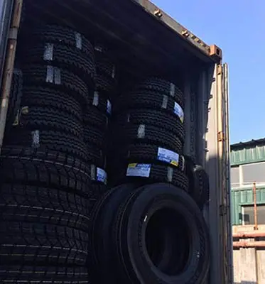China Tire Manufacturer Price 9.00r20 10.00r20 11.00r20 12.00r20 With Truck Tire Dealer on Sale