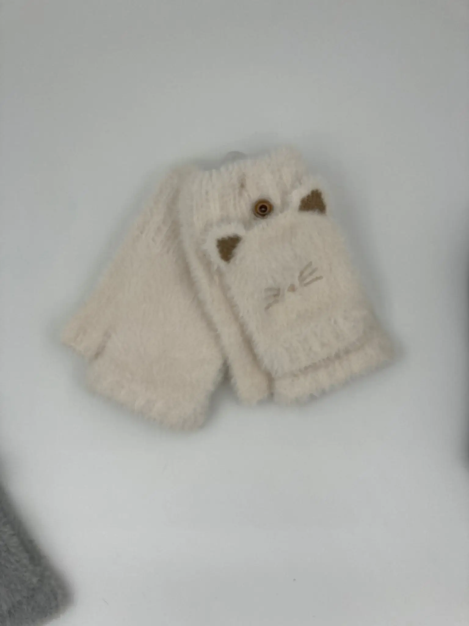 Custom fashion long hand warm winter knitted gloves winter gloves for women and kids