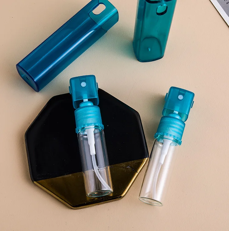 Toppic 10Ml Mini Square Black White Perfume Sprayer With Bottle Glass Bottle Plastic Cosmetic Alcohol Pen Pocket Sanitiser Spray