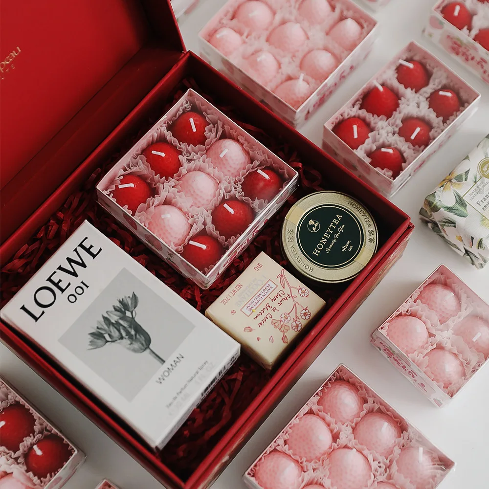 Wedding Party Decoration Pack of 6 Gift Set Cream Cake Biscuit Soy Wax Custom Luxury Strawberry Scented Candles