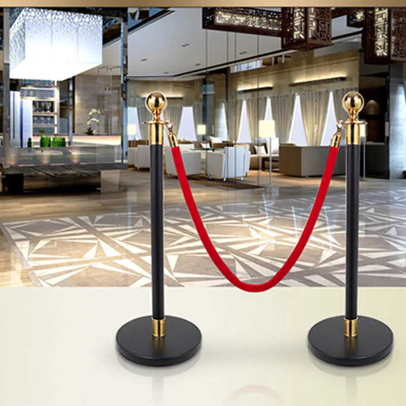 Direct Sale Hotel Amenities Stainless Steel Telescopic Isolation Column Rail with Dry Seat Welcome Guests