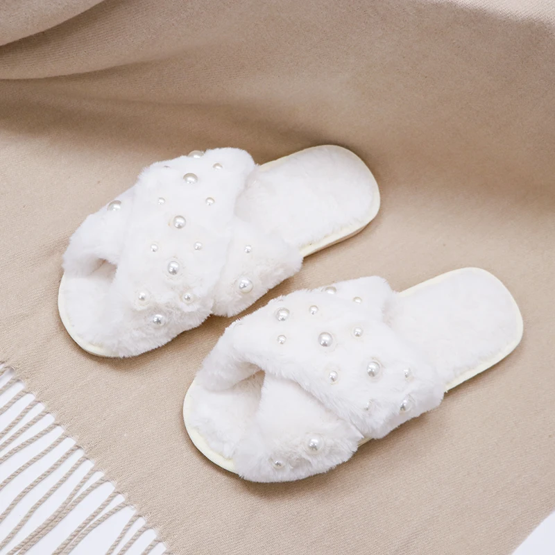 Ladies Fluffy Slippers Summer 2023 Warm Faux Fur Cross Flip Flops Indoor Pearl Floor Slides Soft Flat Furry Sandals