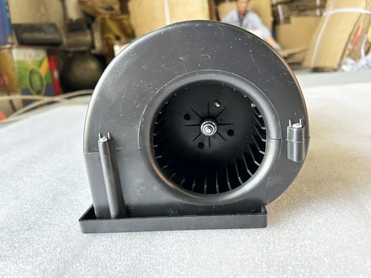 New arrival Diesel engine spare parts good quality mini truck 811W61942-0003 air blower assembly