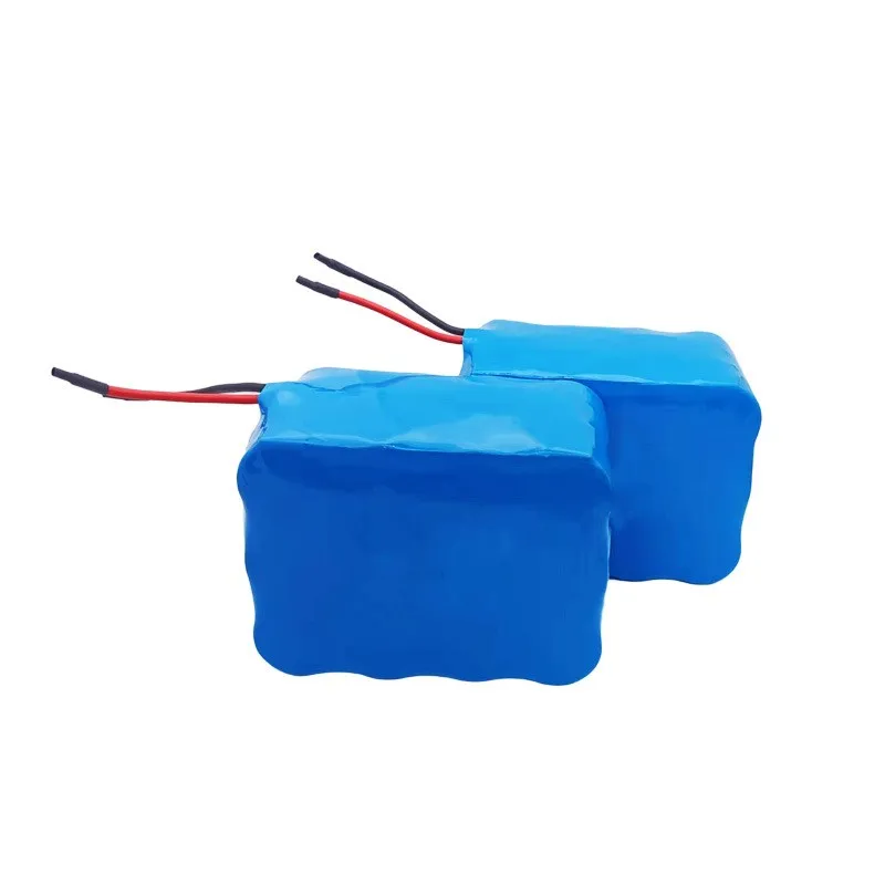 MEDDORE 3.2V 6.4V 12.8V Customized Rechargeable 26650 4000MAH 8000MAH Lithium Li-ion Battery Pack for Solar street light