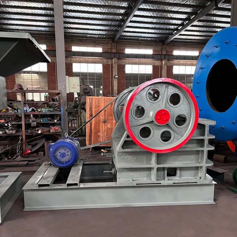 Установка для обработки полевого шпата Pe750x1060 щековая дробилка дизельный питатель эффективный Pe 500X750