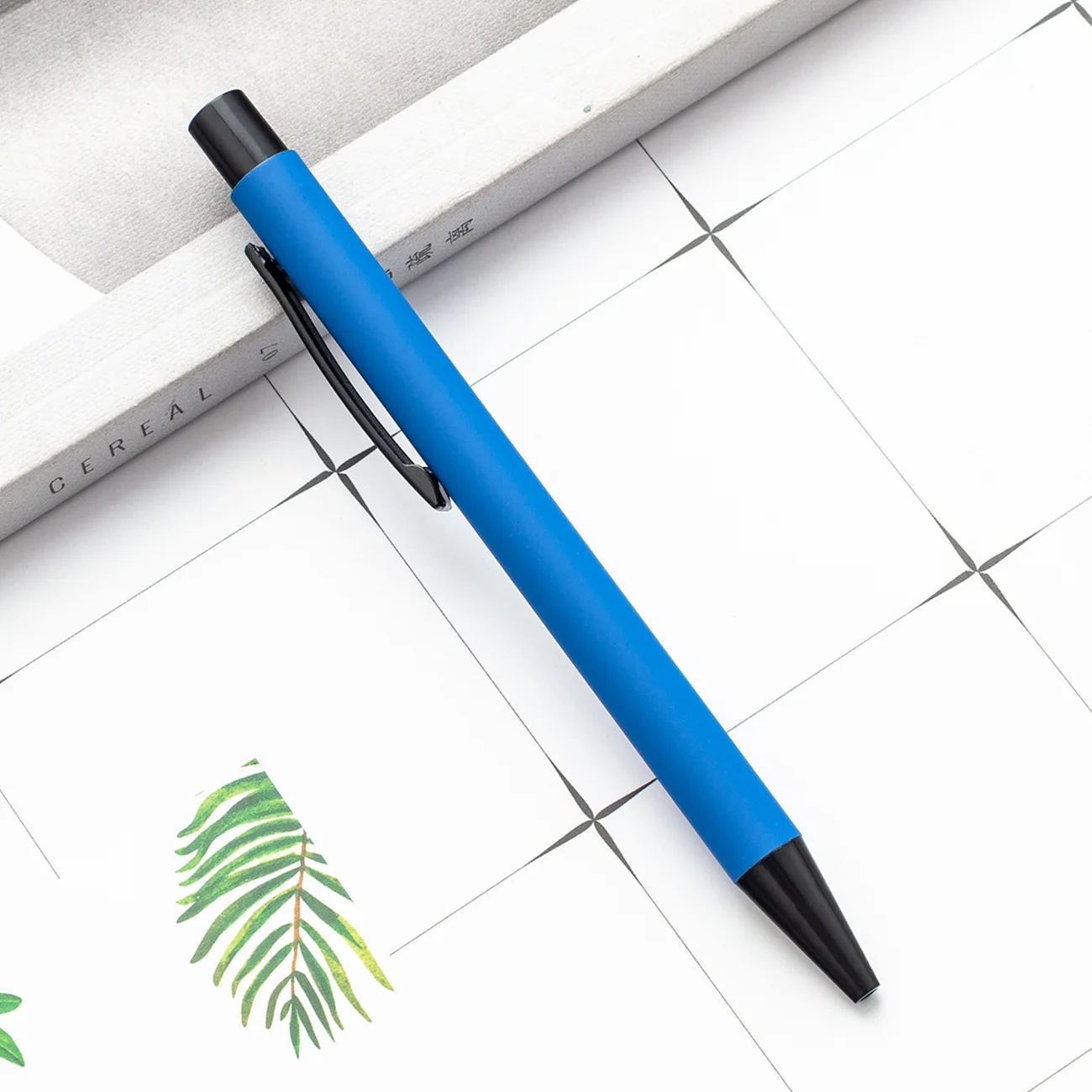 CHXN Factory Bullet Type 1.0 Syringe Pen Gray Black Metal Ballpoint Pen Novelty Design with 0.5mm Writing Width for Gifts