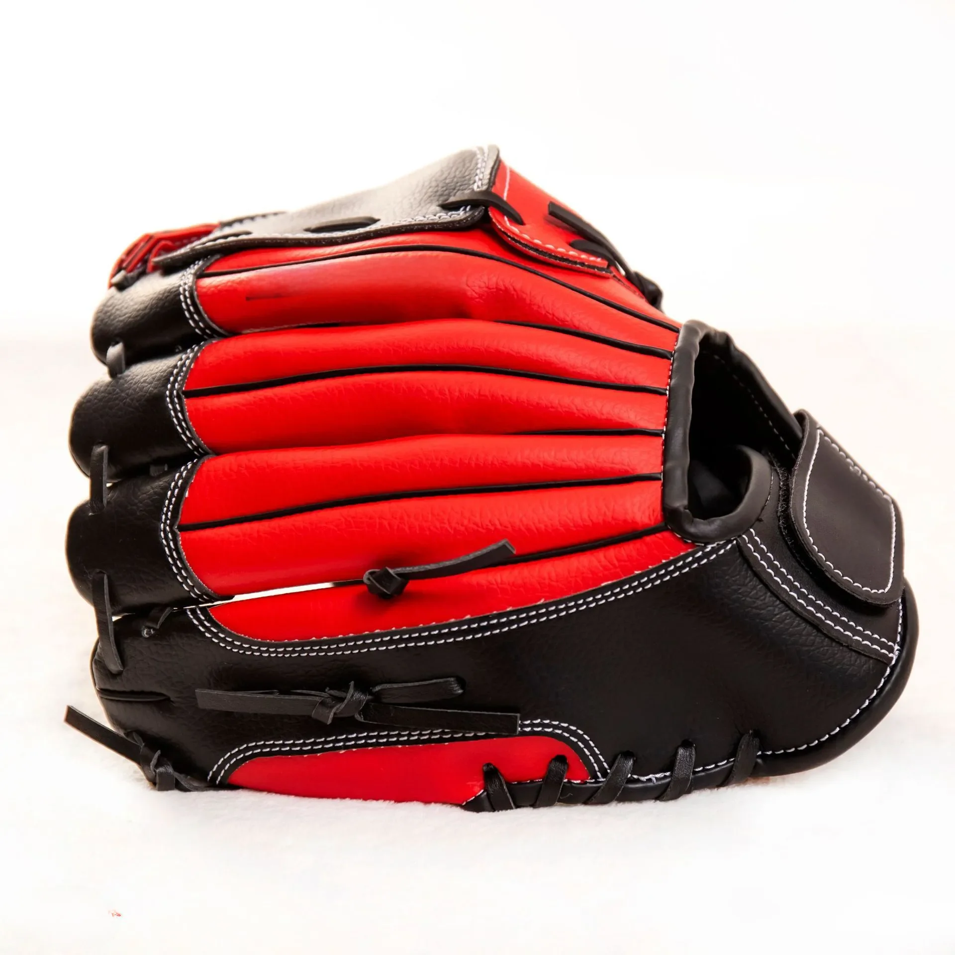 Factory Price Softball Gloves Leather Training Baseball Gloves 10.5 inch child/adult practice