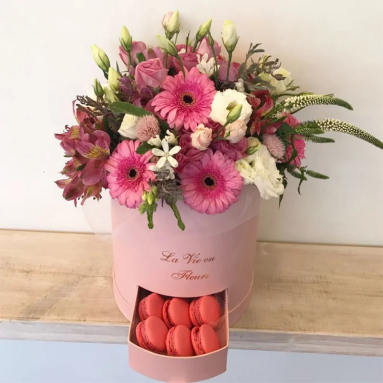 
wholesale high quality with custom logo round flower box with drawer flower bouquet packaging box luxury 