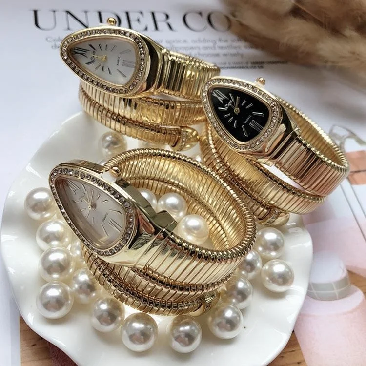 Wholesale foreign trade snake-shaped ladies bracelet watches performance goods creative quartz watch personalized snake watch