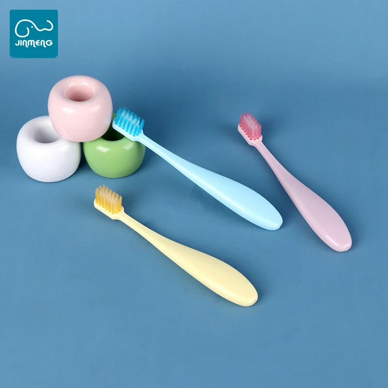 
The best-selling new design children travel soft toothbrush pack 3 