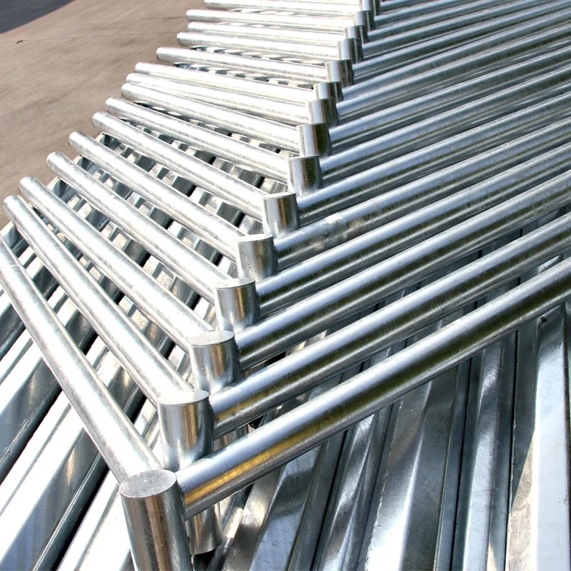 Galvanized Steel Conical Octagonal Solar LED Street Lighting Pole