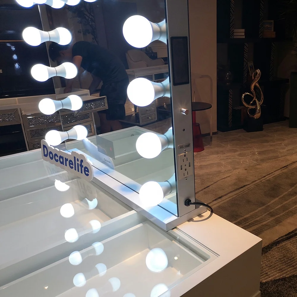 stock in U.S luxury wooden bedroom sets high glossy painting 7 drawers dressing table 2022 wooden luxury makeup vanity table set