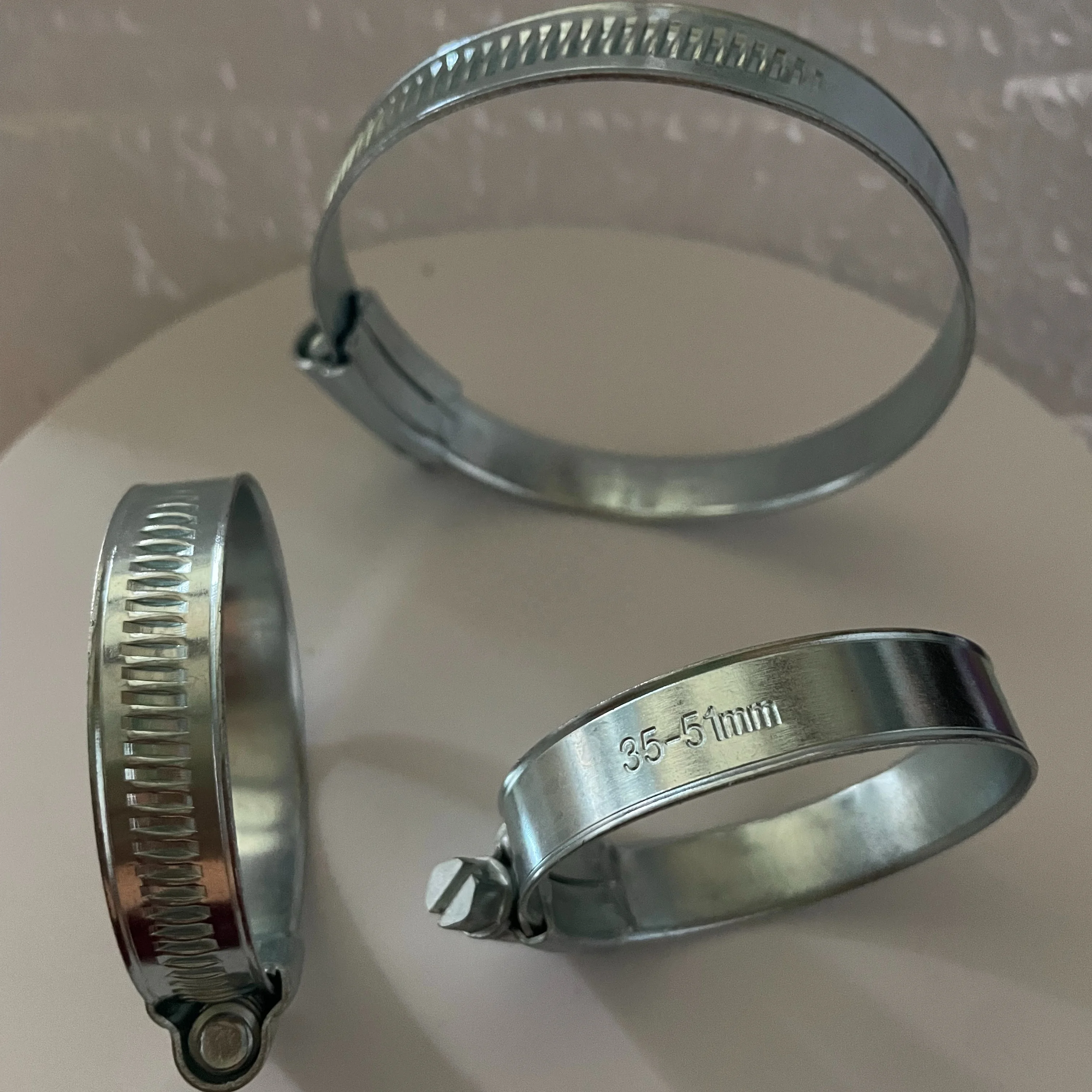 Custom Galvanized Steel British Type Hose Clips Gas Worm Drive Hose Clamps Manufacturer