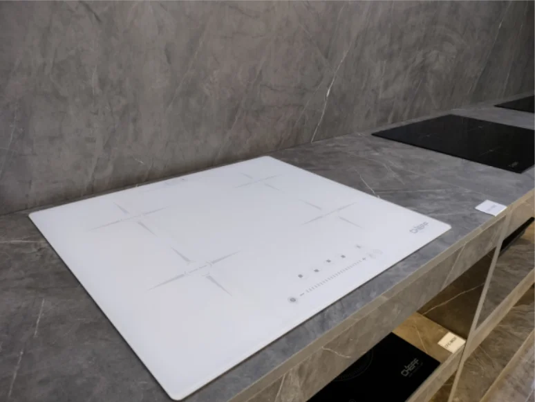 China Kitchen Products White Microcrystal Glass Built In 4 Burner Slide Control Induction Hob 7200W