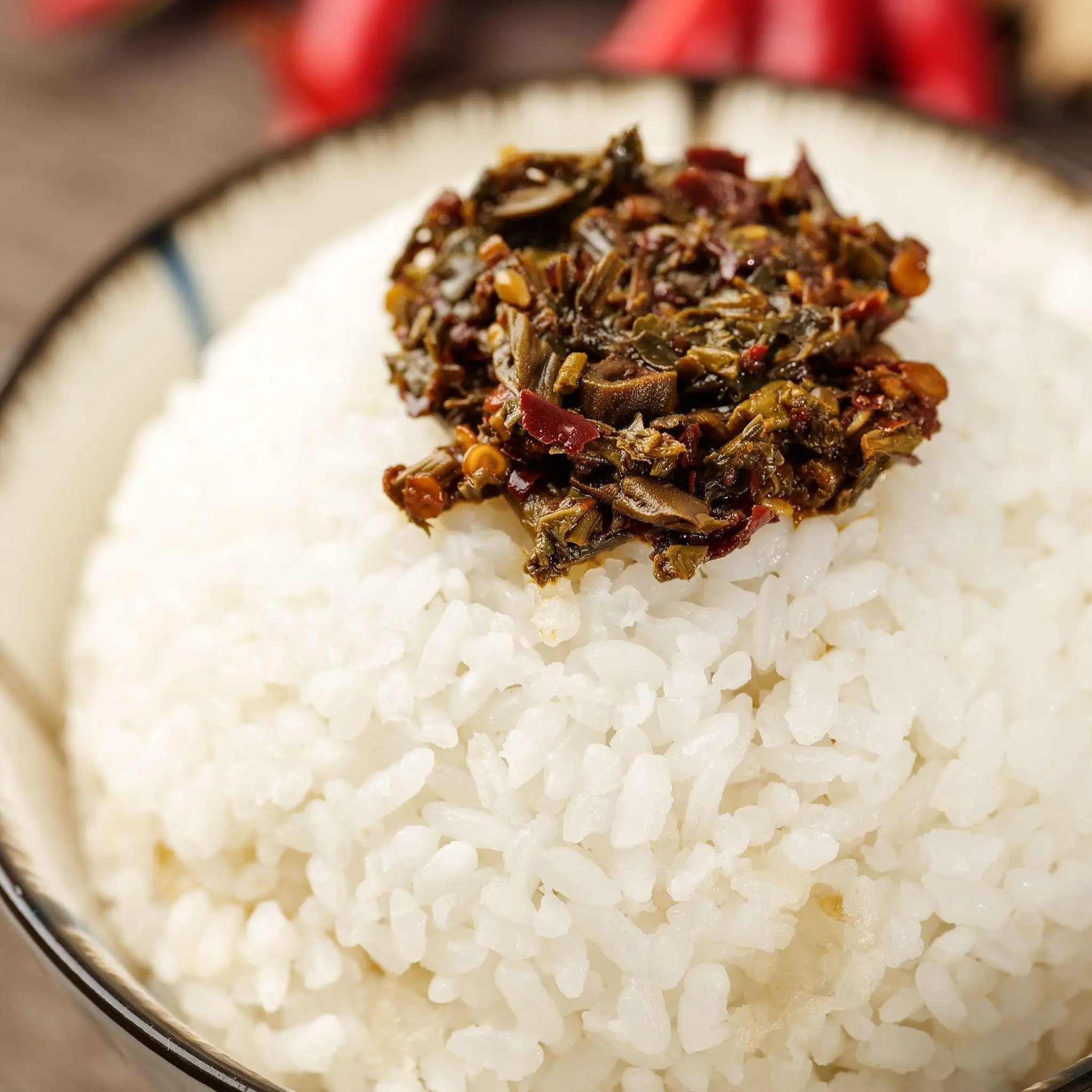 Китайская приправа вегетарианские ростки туна соус чили острая паста