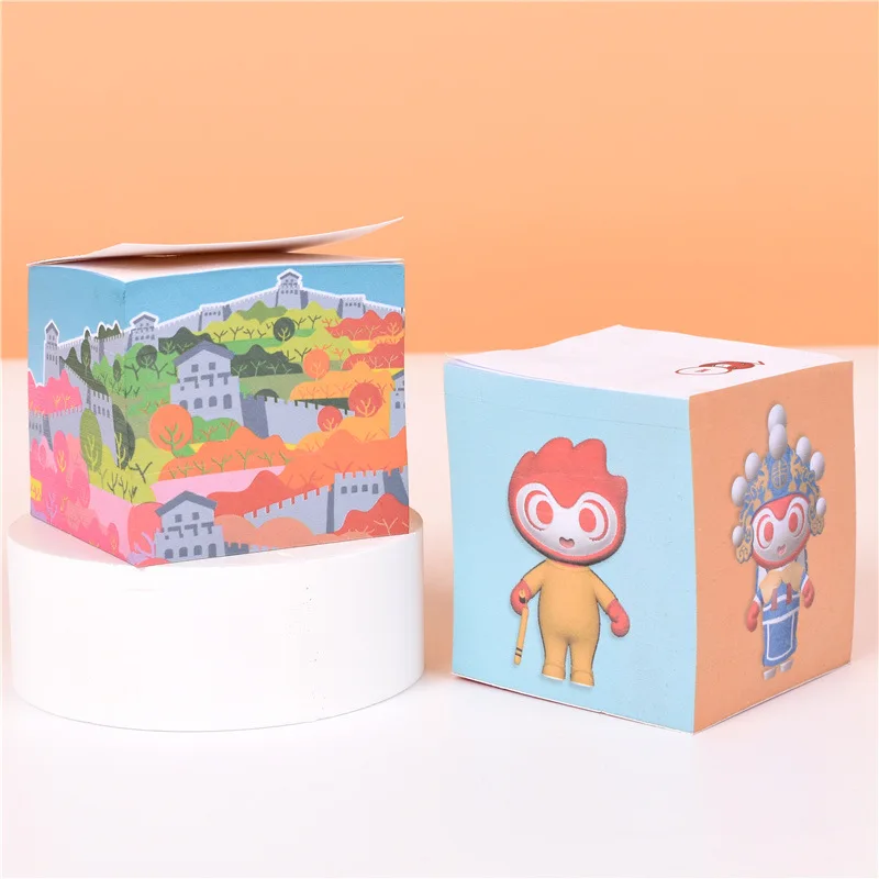 Customized Wooden Pallet Sticky Adhesive Notes Cube Pads Blocks Paper Memo Pad Square Cubes with Pallet