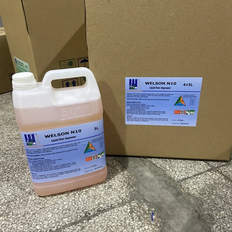 Heavy duty liquid floor cleaner degreaser