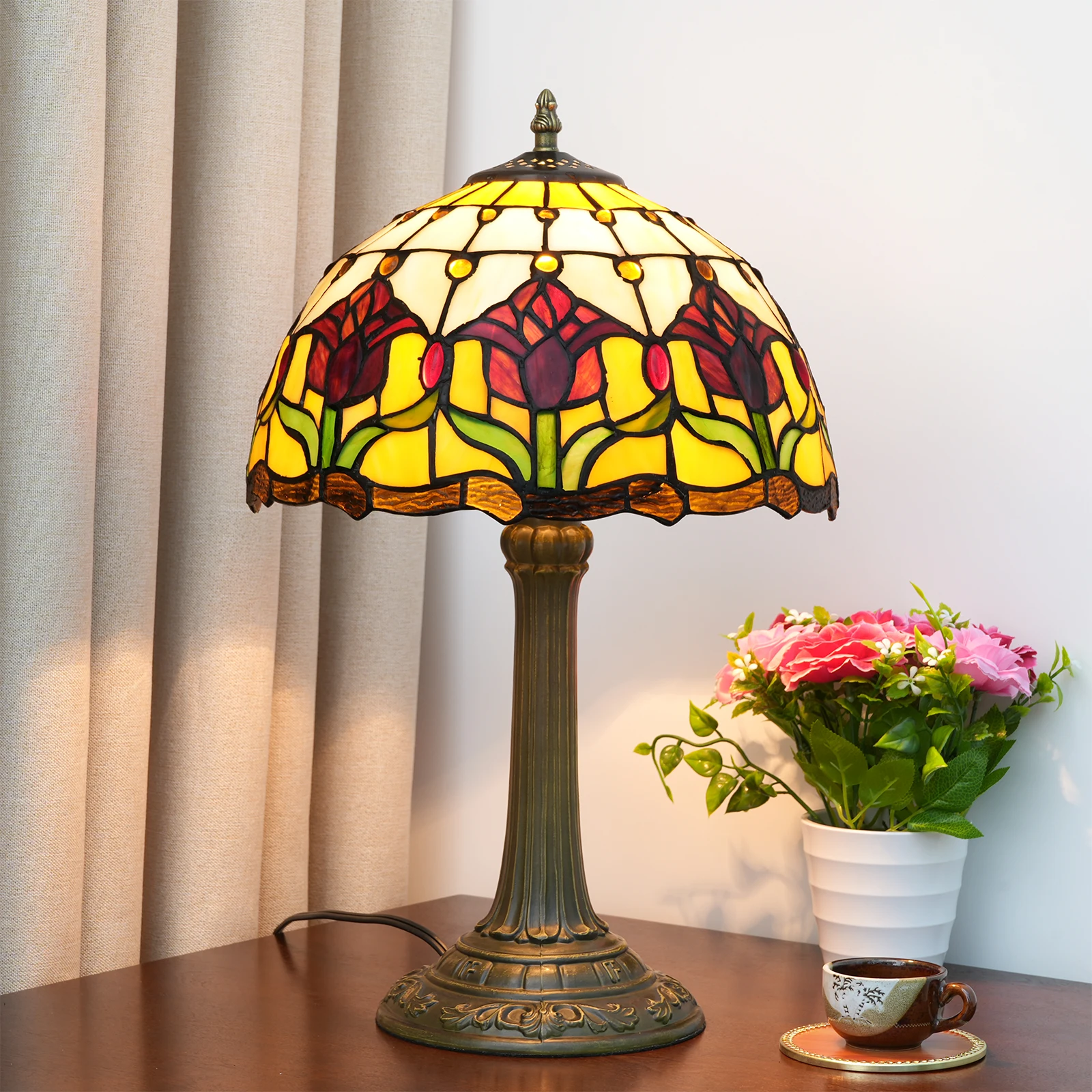 12-inch Stained Glass Red tulip Lamp Shade Table Lamp, tulip Restaurant Bedroom Bedside Vintage Art Glass Table Lamp