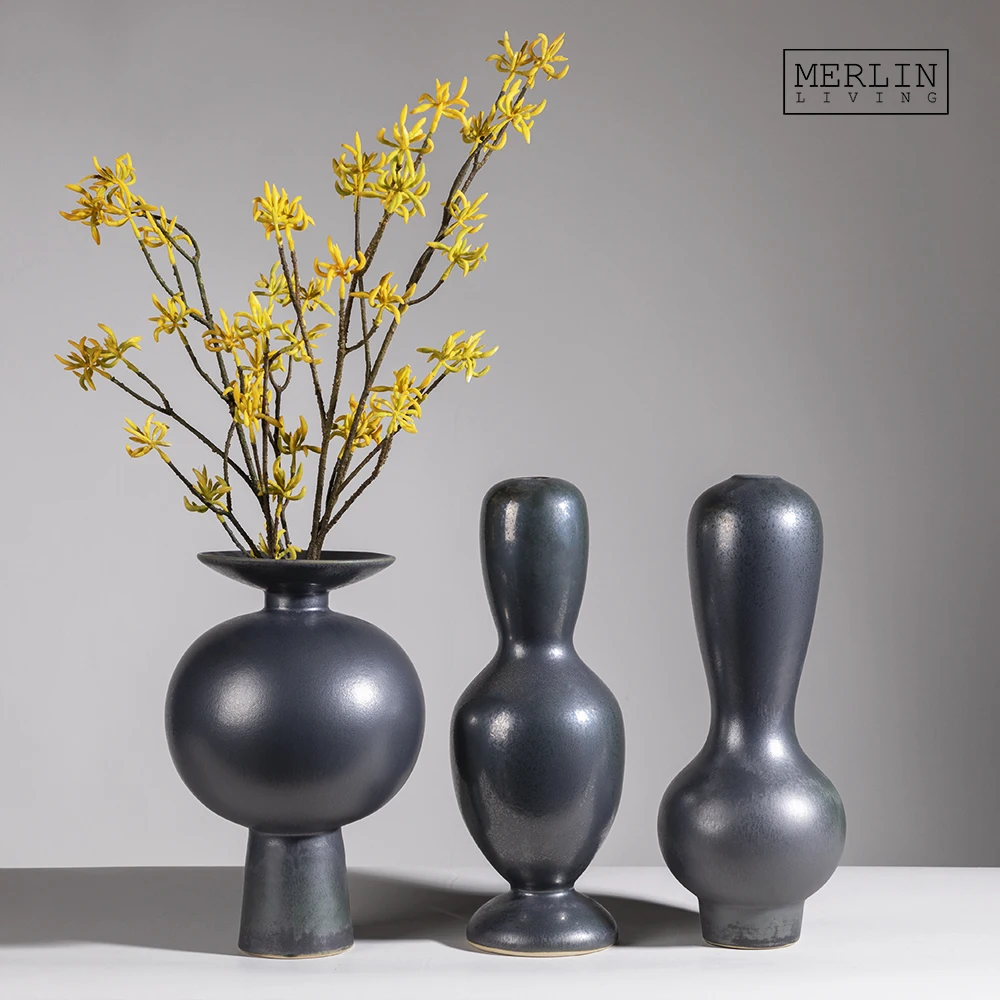 Merlin Living Vase Accessories living room Vintage Nordic Modern Flower Vase Metal Glazed Porcelain Round Shape With CeramicVase
