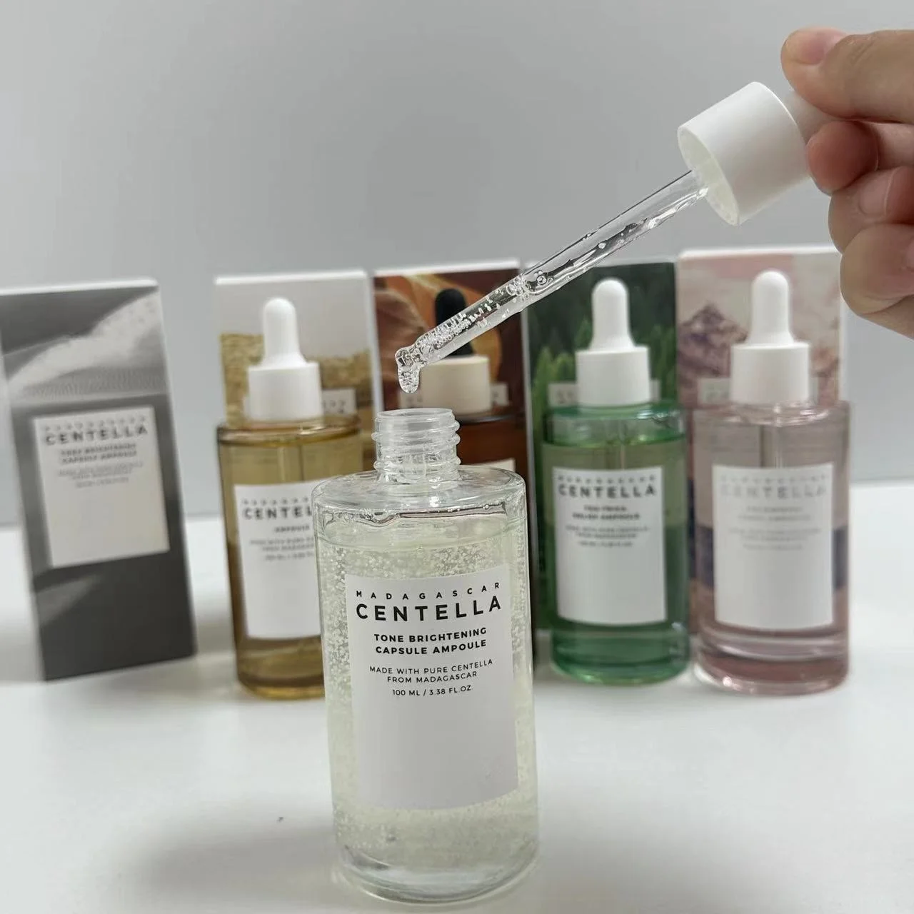 Korean Skin11004 Soothing Brightening Serum Madagascar Centella Tone Brightening Capsule Ampoule For Face Whitening Liquid Form
